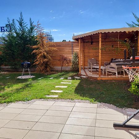 Sika Sunny Garden Apartment أراد المظهر الخارجي الصورة